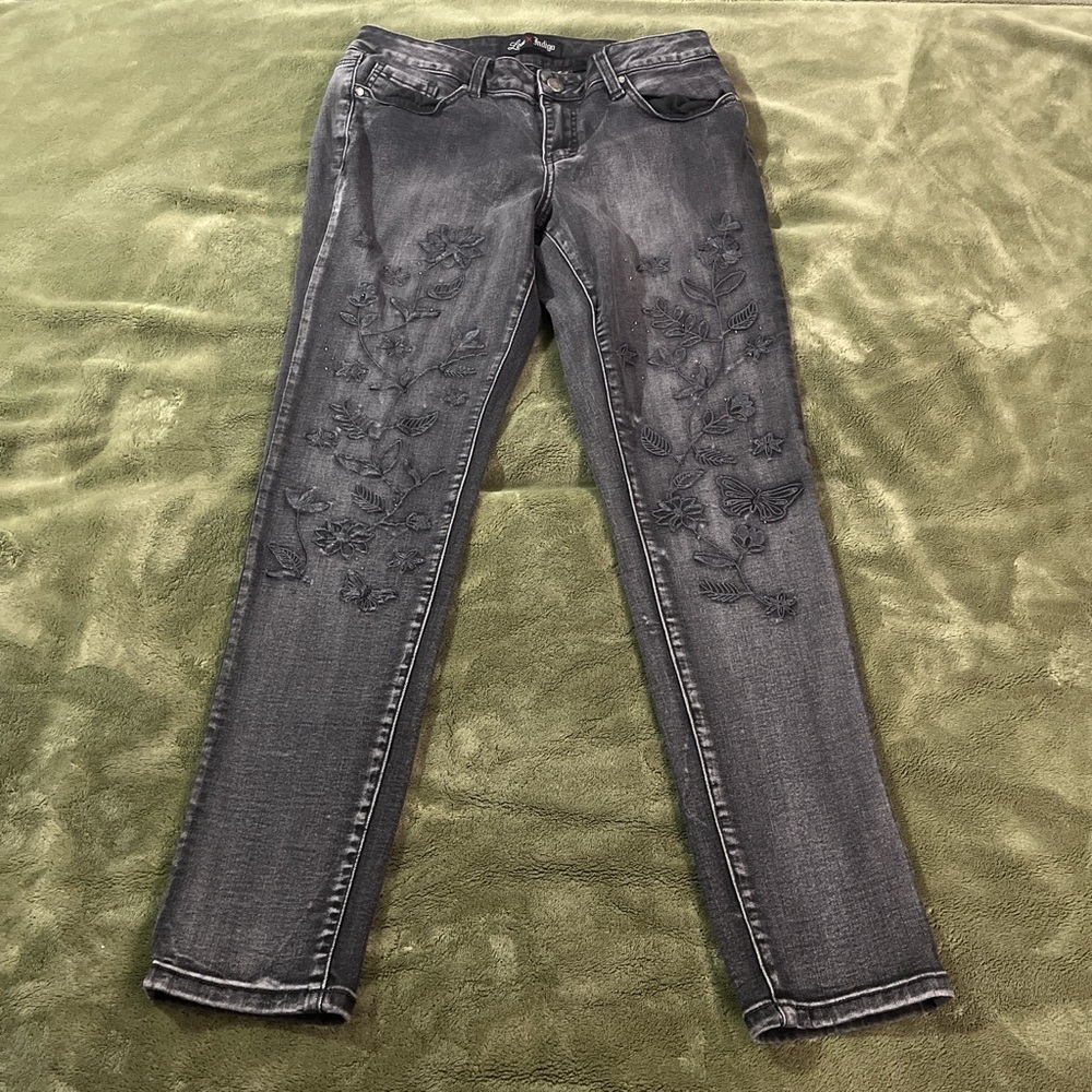 Dark Grey Floral Embroidered Skinny Jeans